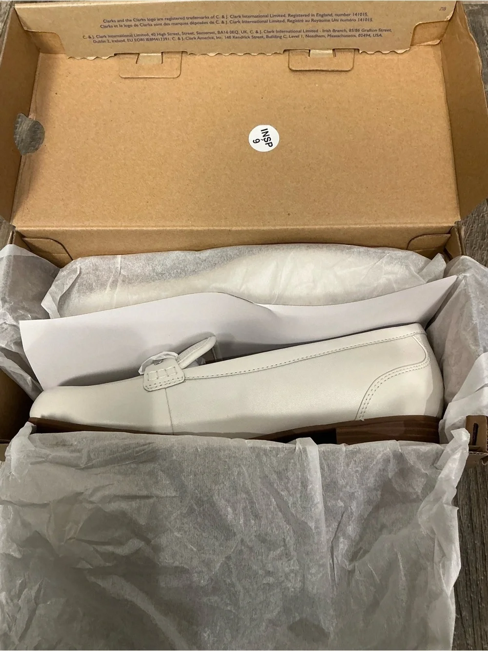 Clarks refined leather